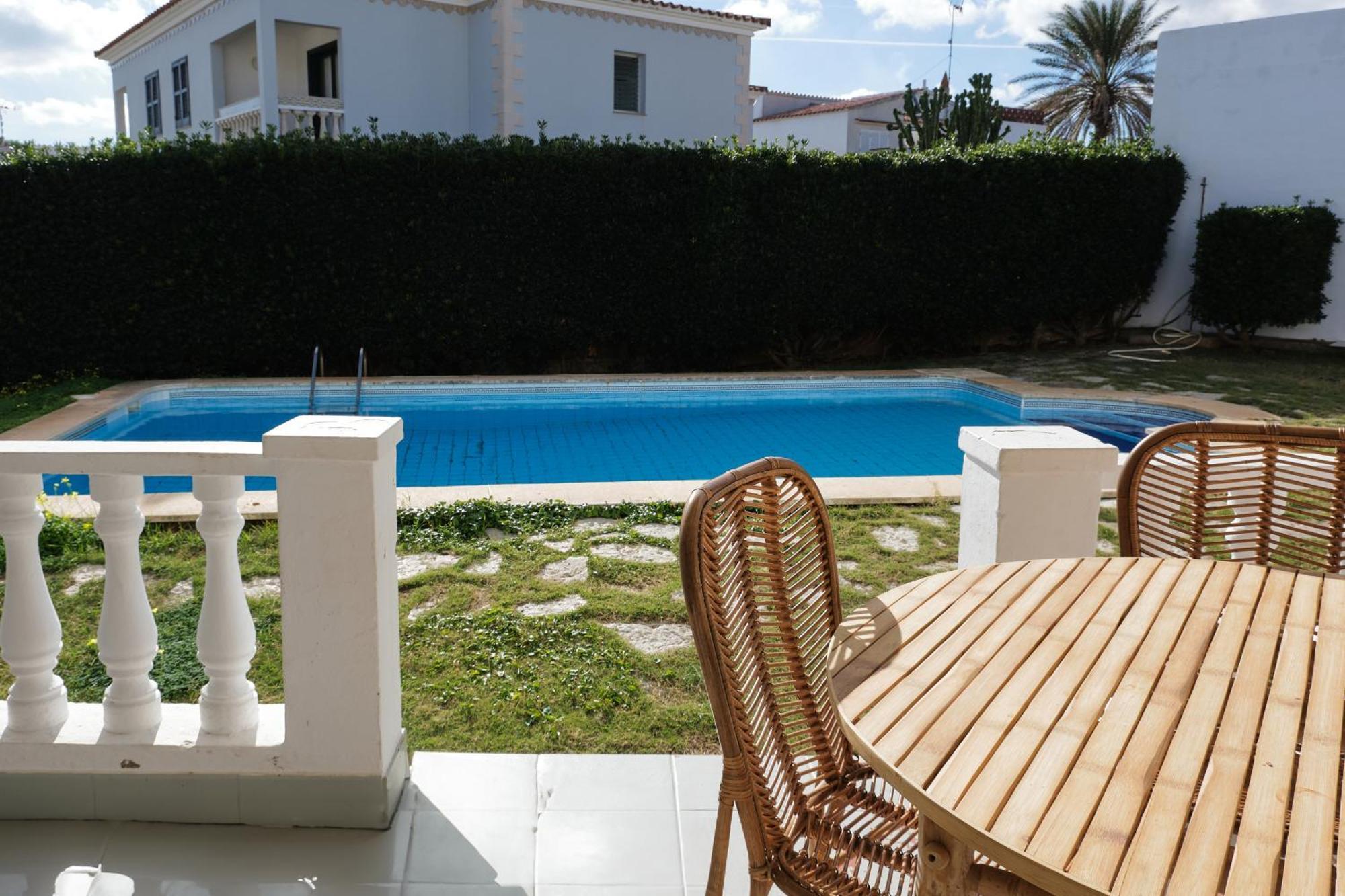 Appartamento Arenal D'En Castell South Esterno foto