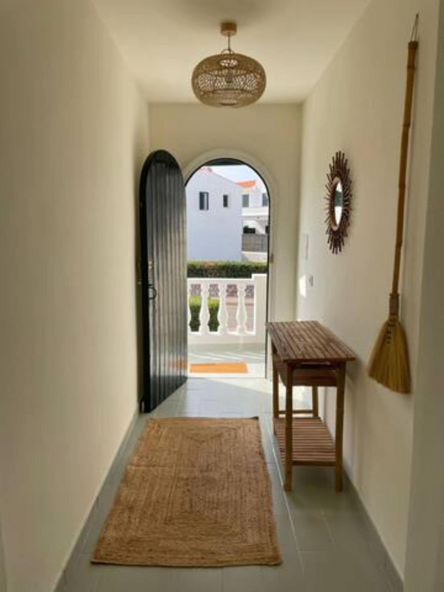 Appartamento Arenal D'En Castell South Esterno foto