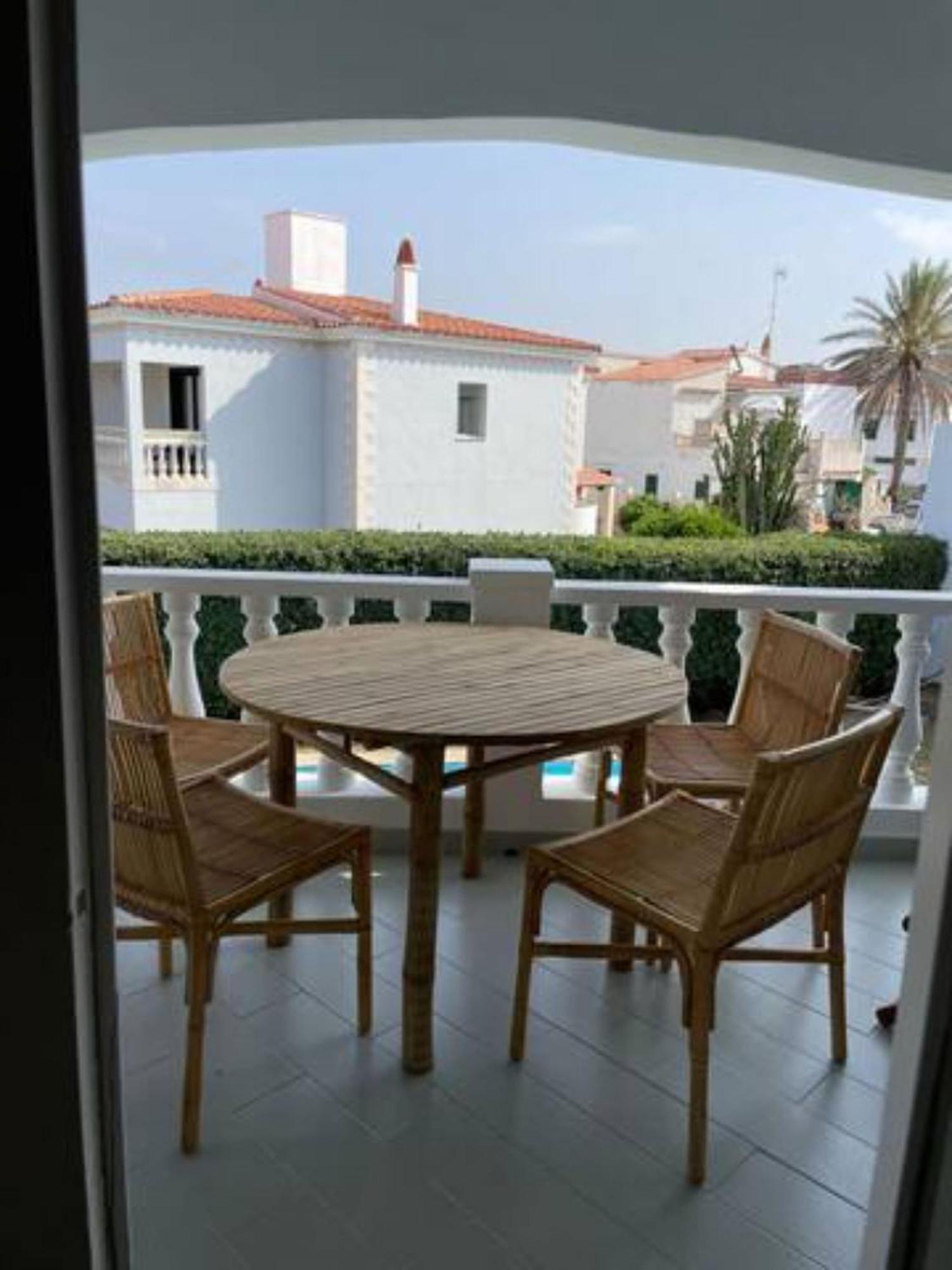 Appartamento Arenal D'En Castell South Esterno foto